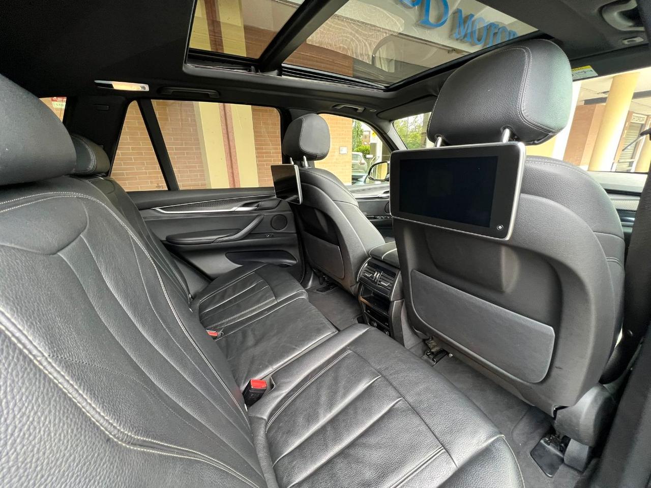 BMW X5 M50d X5 M50d 7 posti *Promo SD 2026*