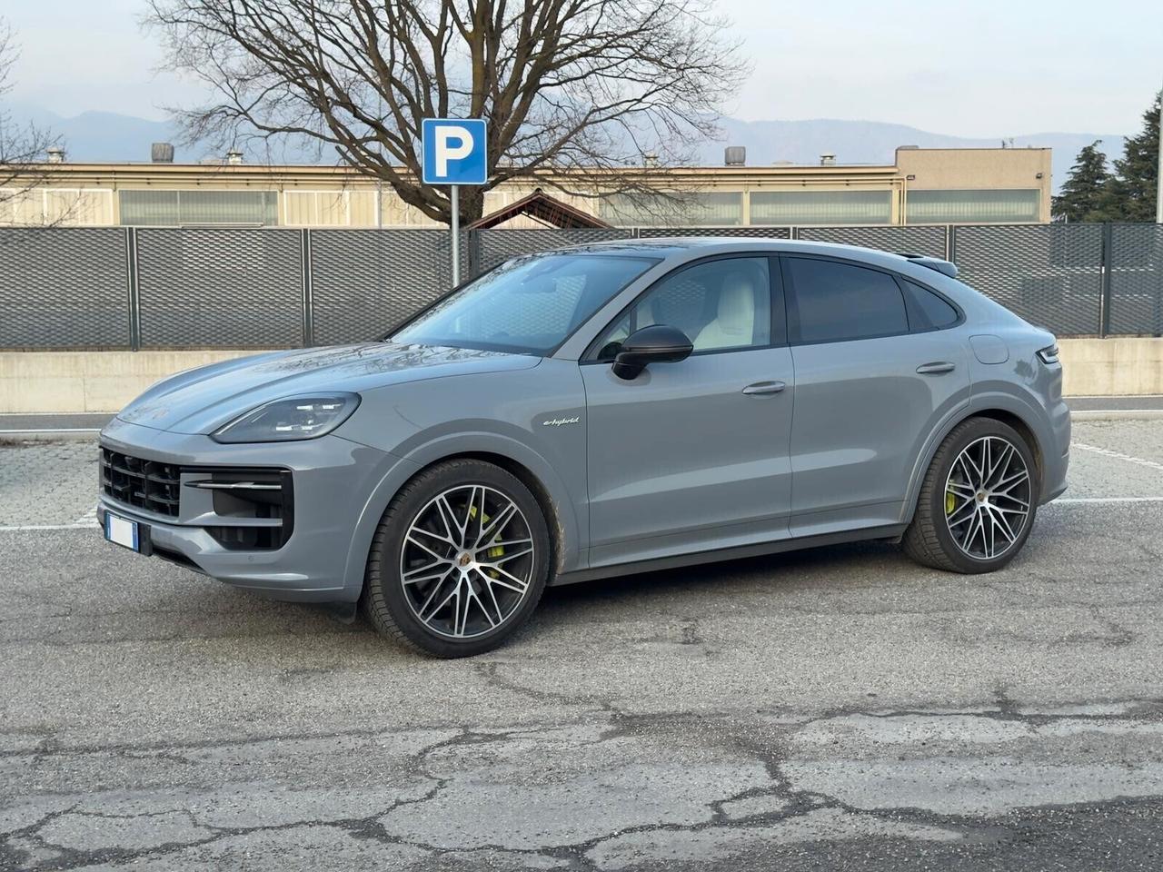Porsche Cayenne Coupé 3.0 V6 E-Hybrid