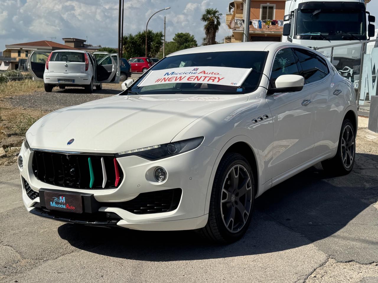 MASERATI LEVANTE 3.0 D V6 250 GRANSPORT IVA ESPOSTA