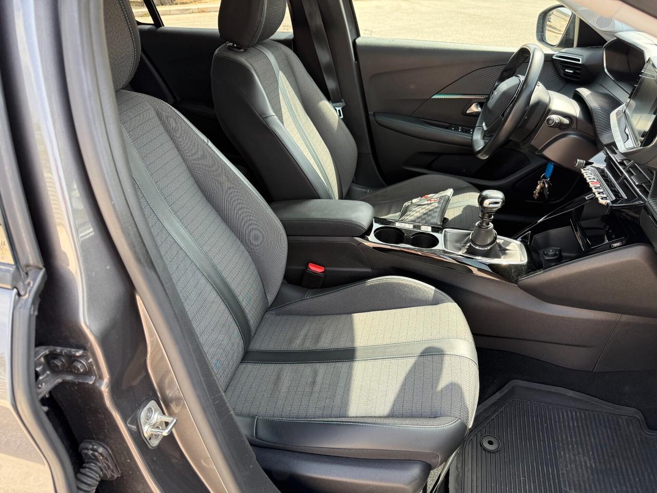 Peugeot 208 BlueHDi 100 S&S 5p. Allure