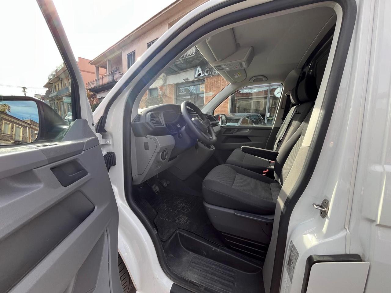 Volkswagen Transporter 2.0 TDI 110CV PC Cassonato