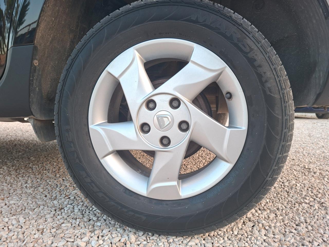 Dacia Duster 1.5 dCi 107CV 4x2 Lauréate*Clima*Cerchi