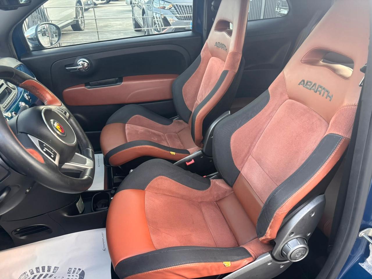 Abarth 500 C 1.4 Turbo T-Jet