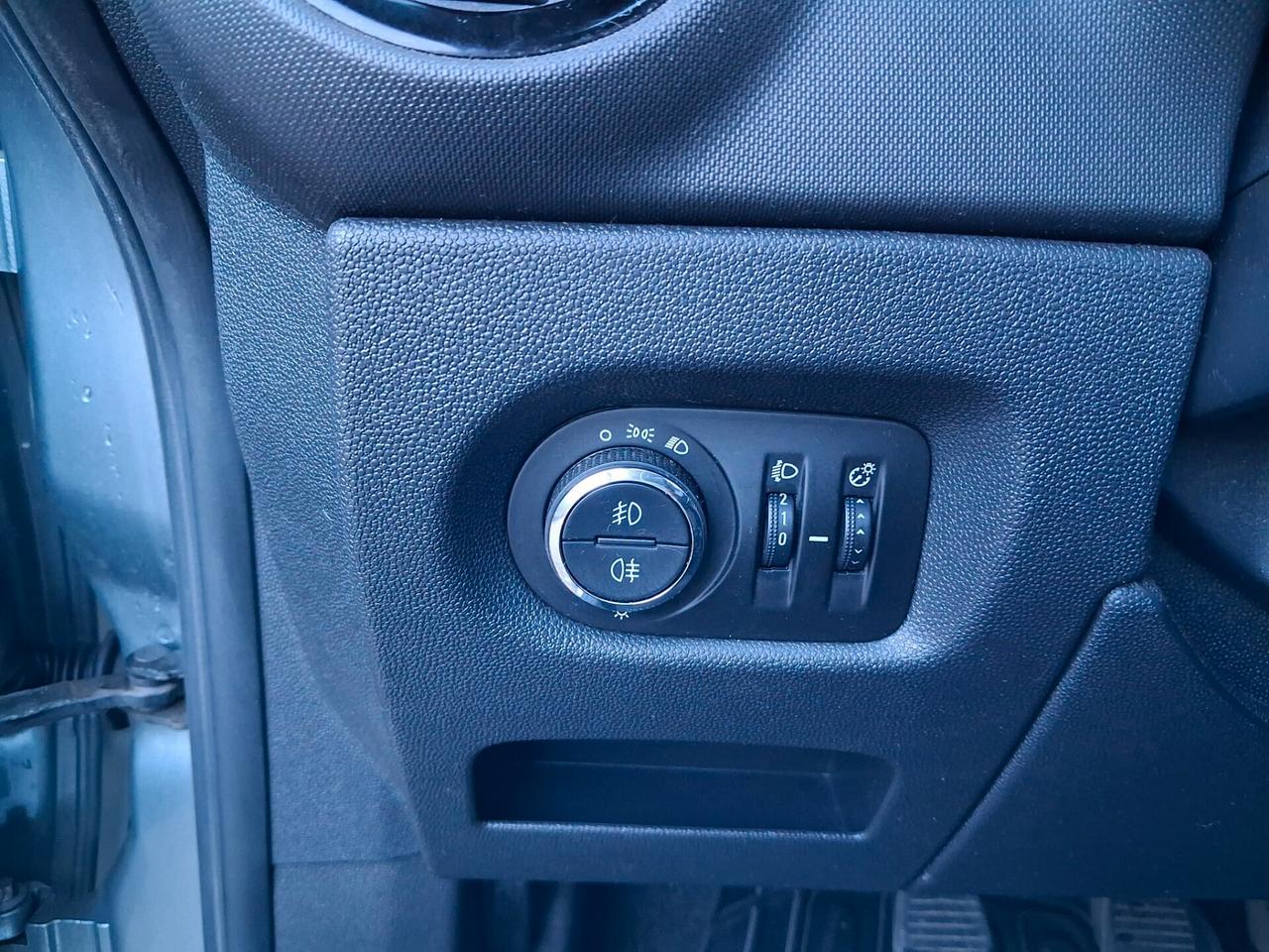 Opel Corsa 1.2 85CV 5 porte GPL-TECH Edition