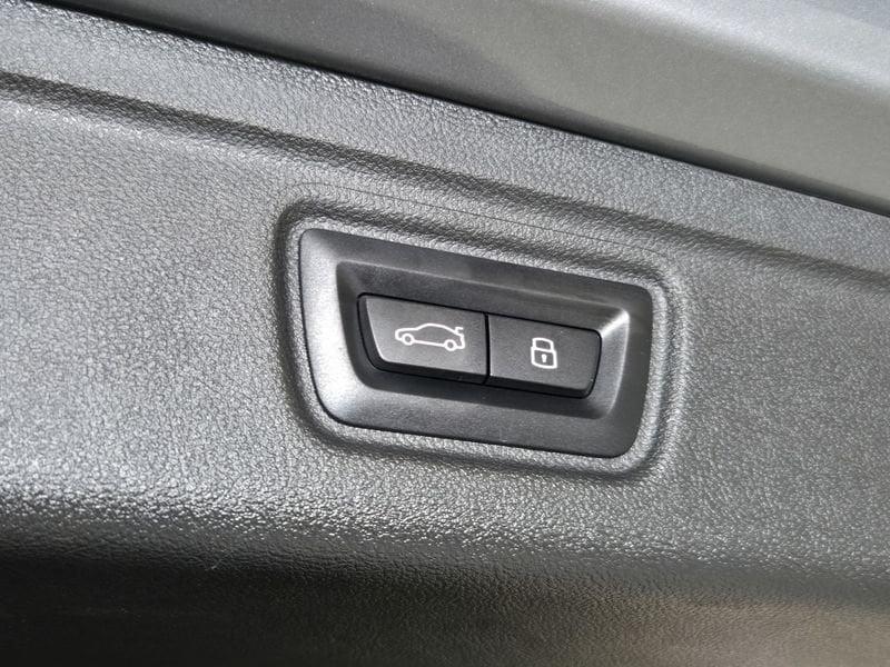 BMW Serie 3 Touring Serie 3 G21 2022 Touring 320d Touring mhev 48V xdrive MSport auto