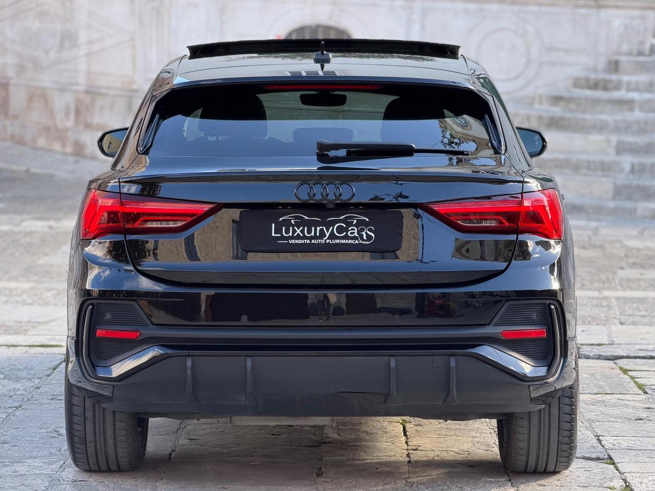 Audi Q3 35 TDI 2.0 150 CV SPORTBACK S LINE TETTO IDENTITY BLACK QUATTRO