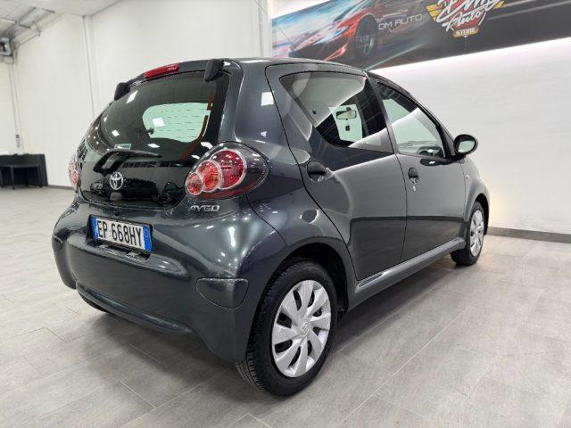 TOYOTA Aygo 1.0 12V VVT-i 5 porte Lounge Connect