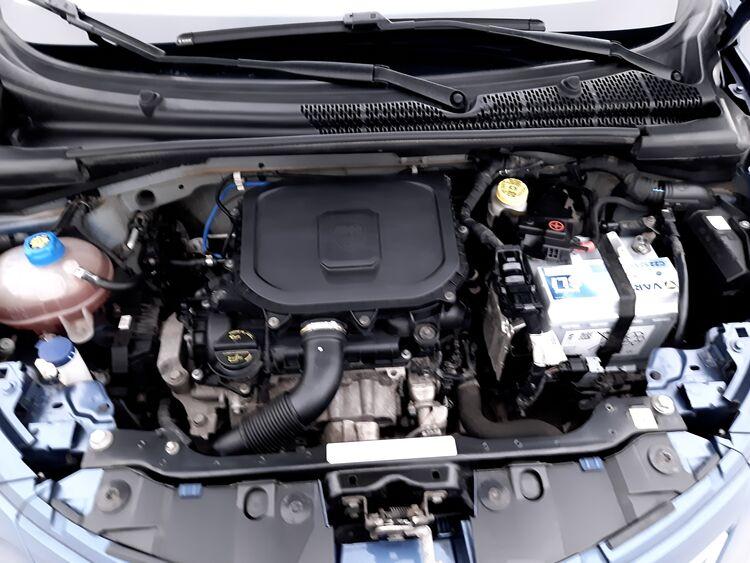 Lancia Ypsilon Hybrid Silver Plus BR184704 1.0 Mild Hybrid 70CV