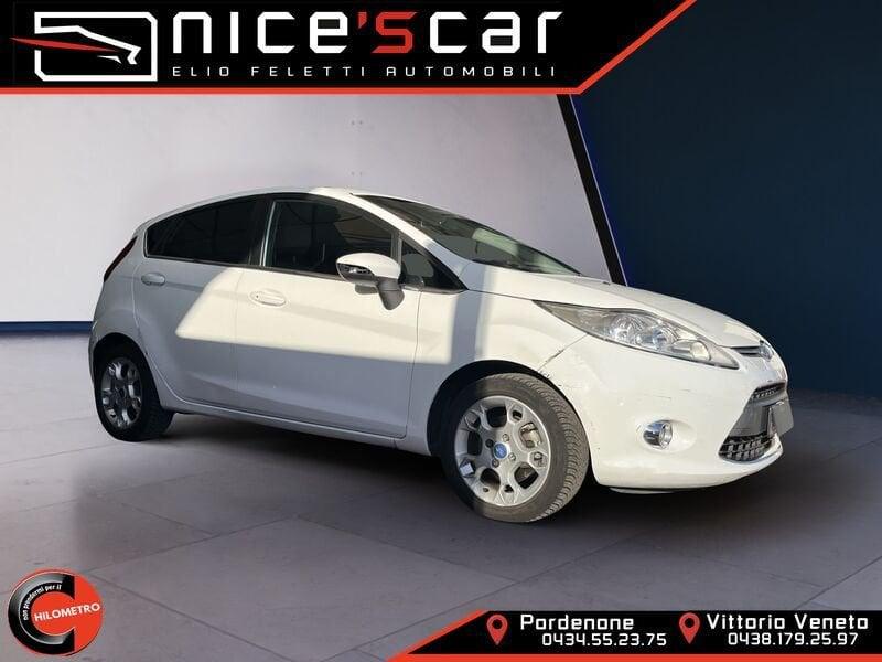 Ford Fiesta 1.4 TDCi 70CV 5 porte Titanium