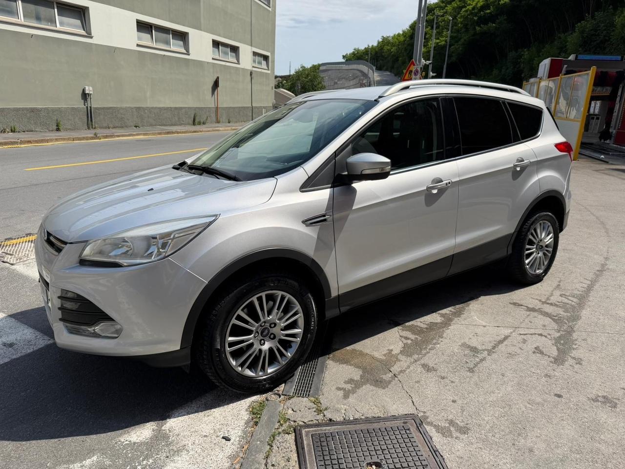 Ford Kuga 2.0 TDCI 140 CV Titanium