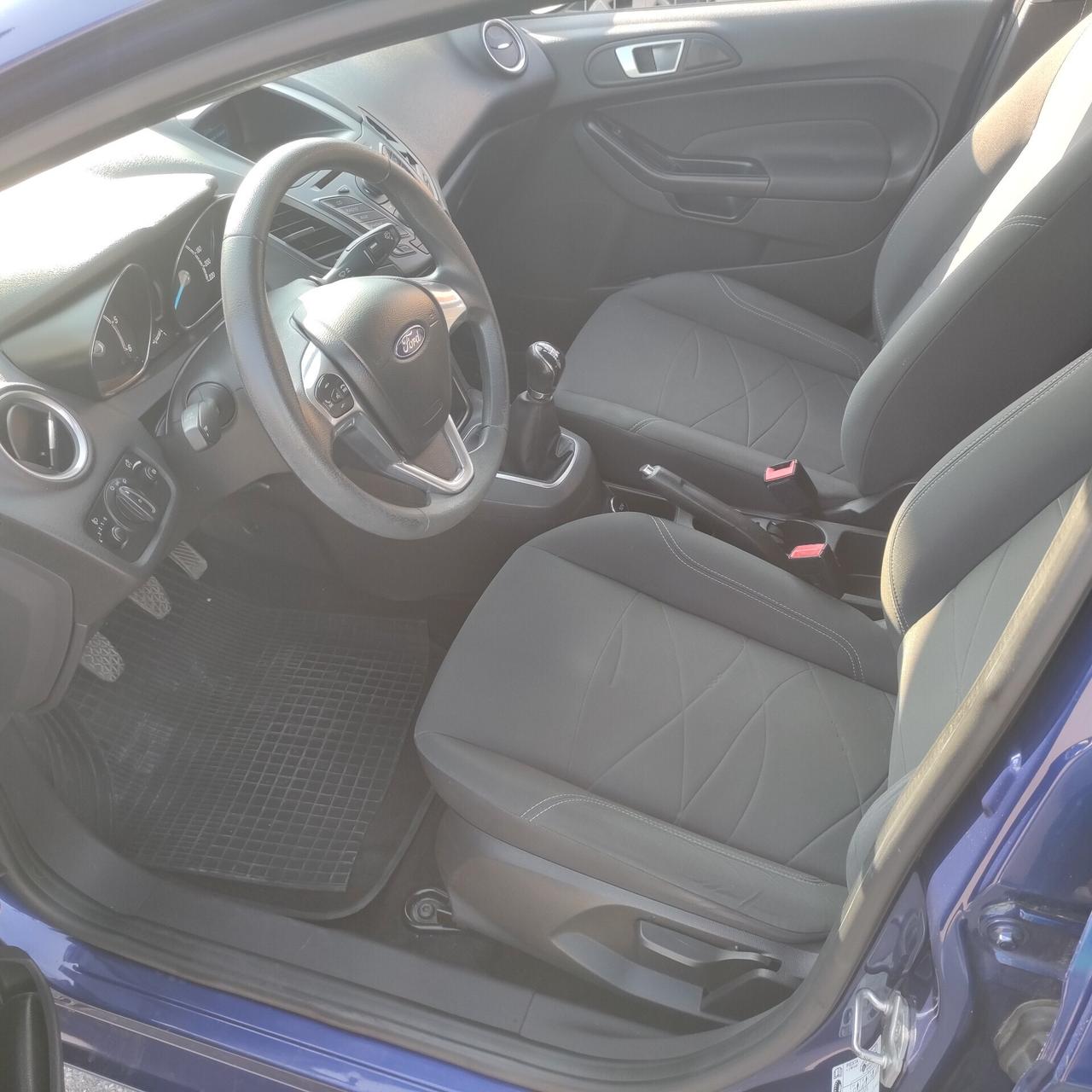 Ford Fiesta 1.6 TDCi 95CV 5 porte Titanium