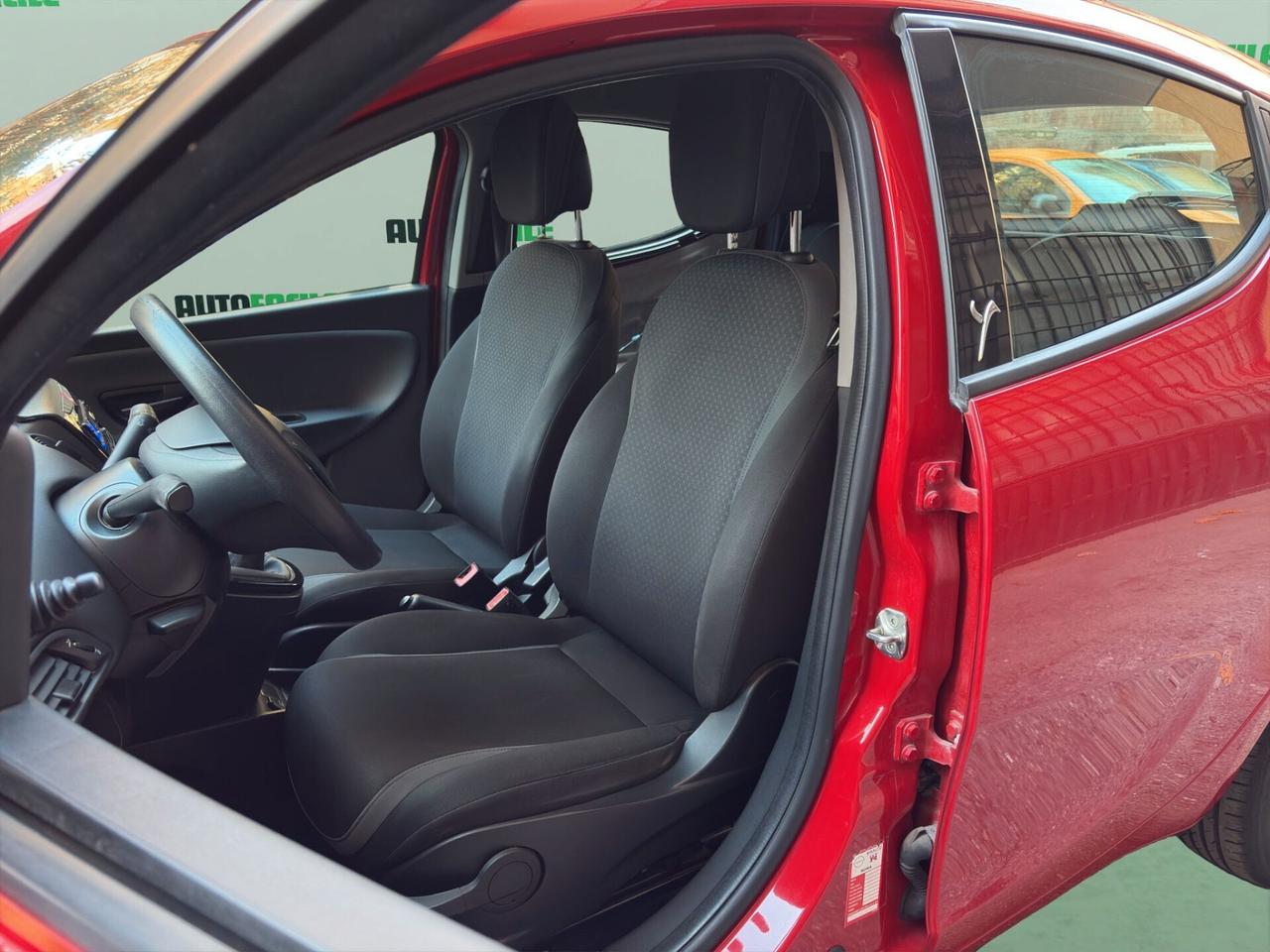 Lancia Ypsilon 1.2 69 CV - DISTRIBUZIONE FATTA