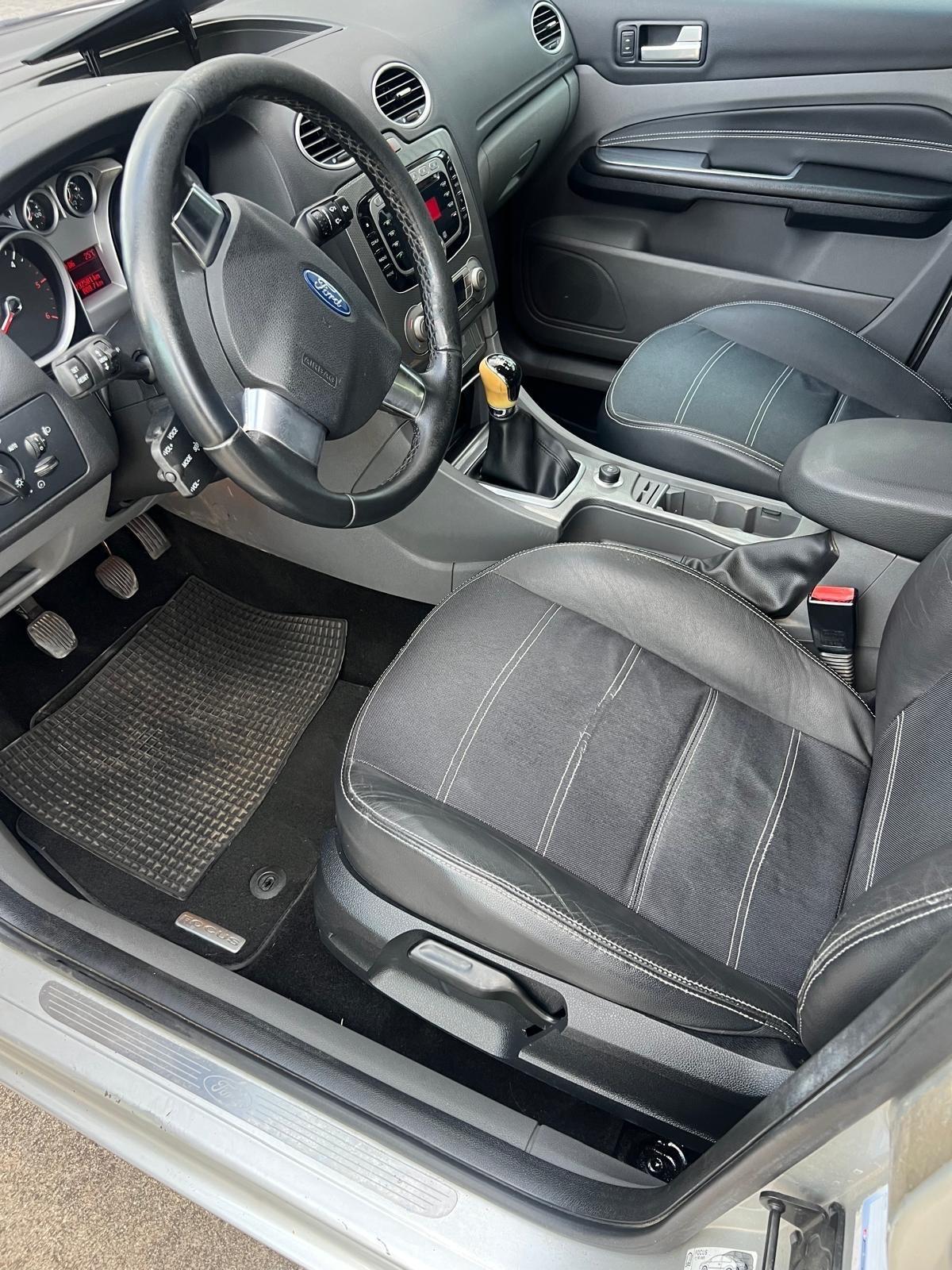 Ford Focus 1.6 TDCi (110CV) 5p. Tit. DPF