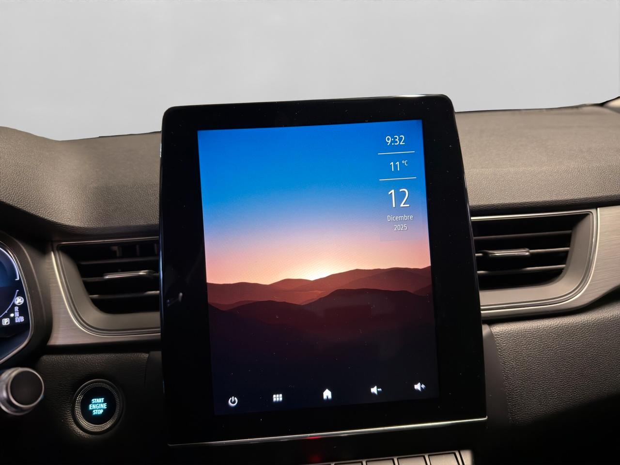 Renault Captur Plug-in Hybrid E-Tech 160 CV Initiale Paris