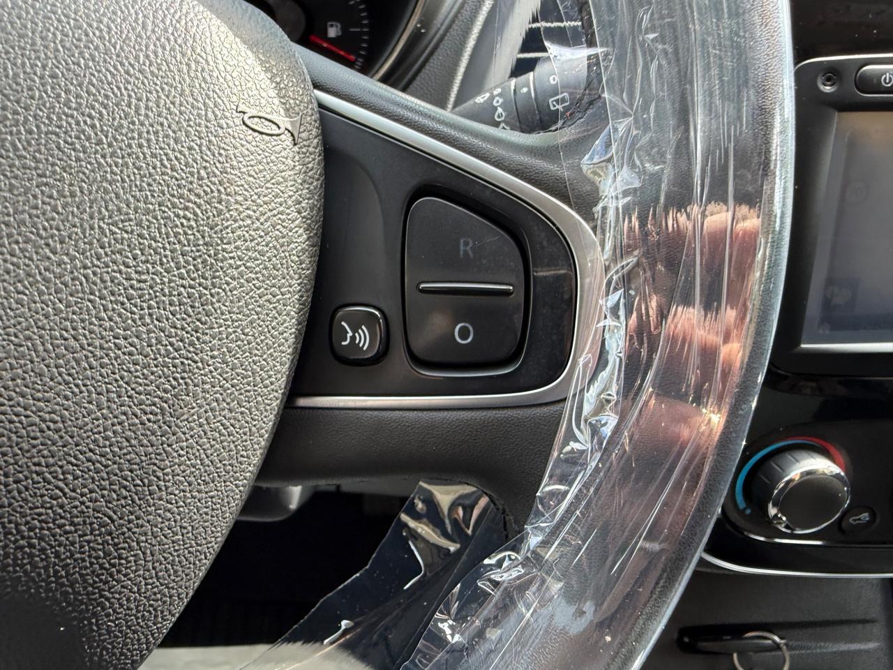 Renault Captur TCe 12V 90 CV Life - OK Neopatentati