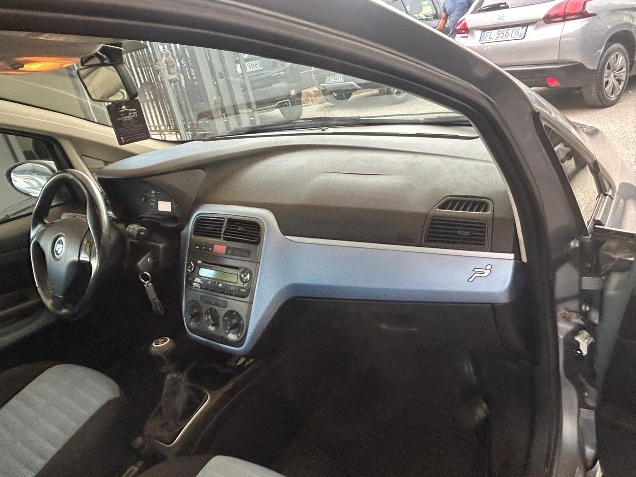Fiat Grande Punto 1.3 MJT 90 CV 5 porte Dynamic
