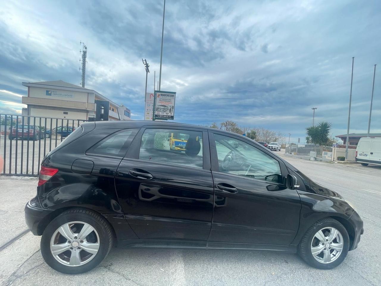 Mercedes-benz B 180 CDI Premium