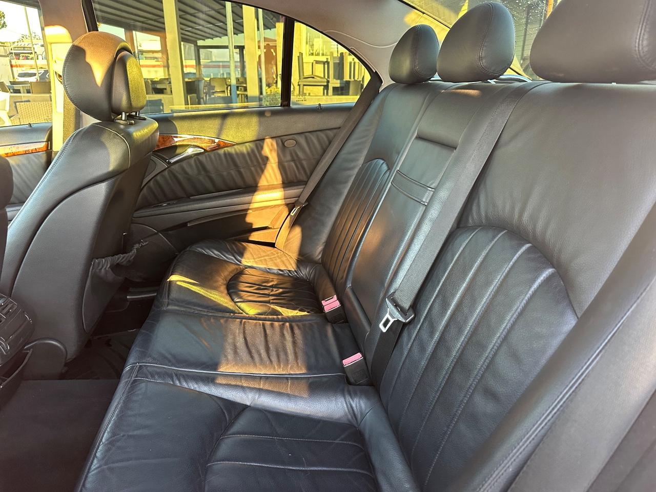 Mercedes-benz E 220 CDI cat EVO Elegance