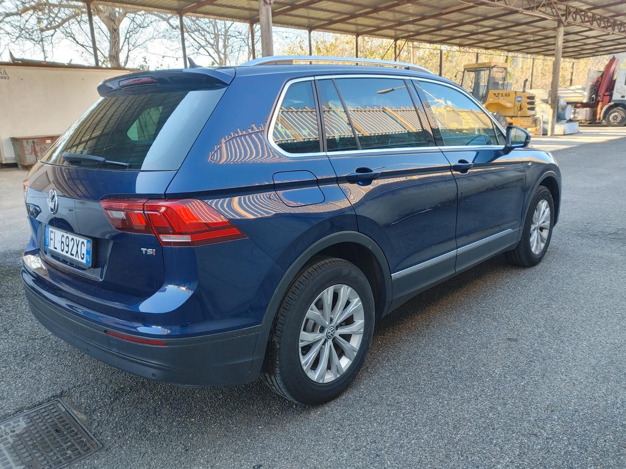 Volkswagen Tiguan FULL OPTIONAL FULL LED