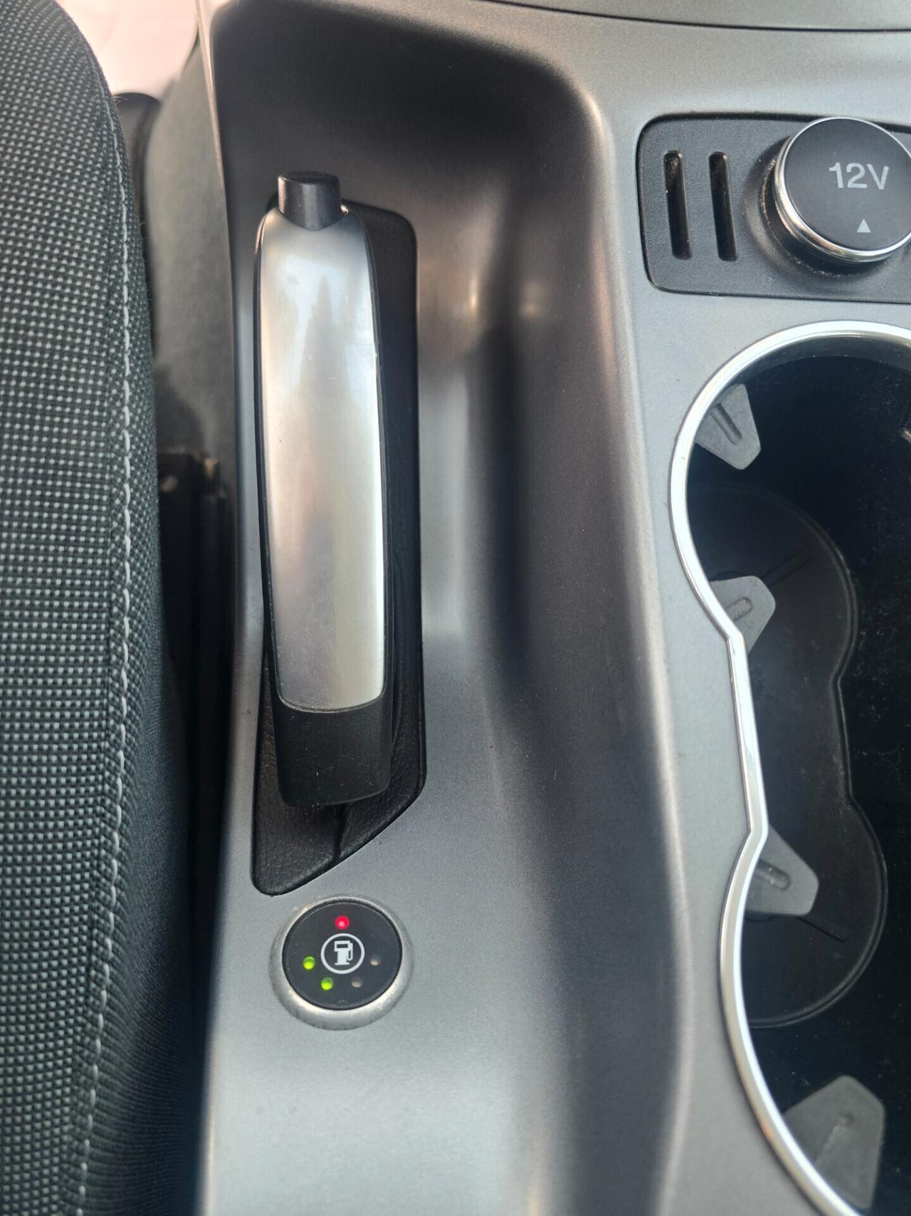 Ford C-Max 1.6 120CV GPL Plus