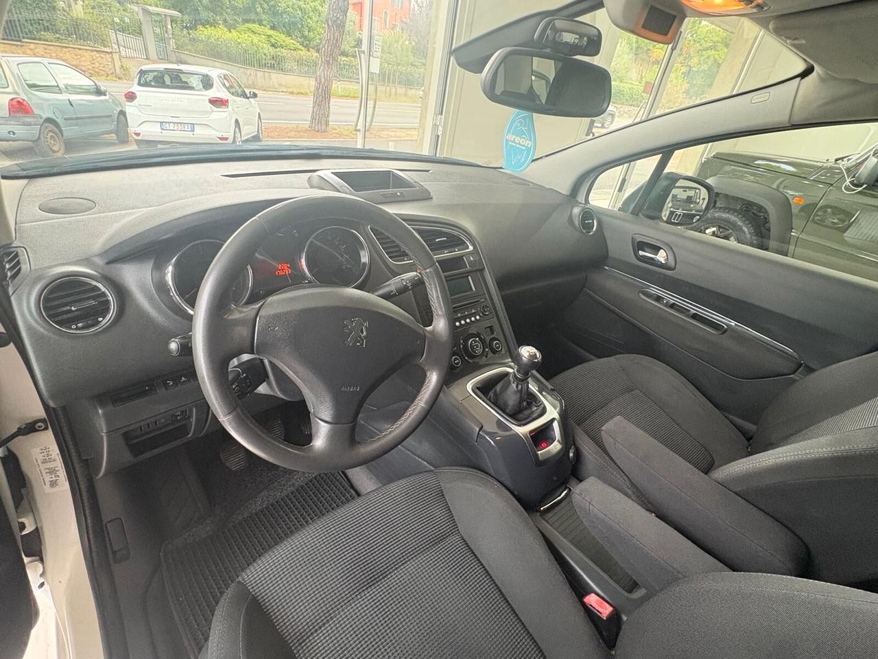 Peugeot 5008 1.6 HDi 12 MESI DI GARANZIA COMPLETA !!!