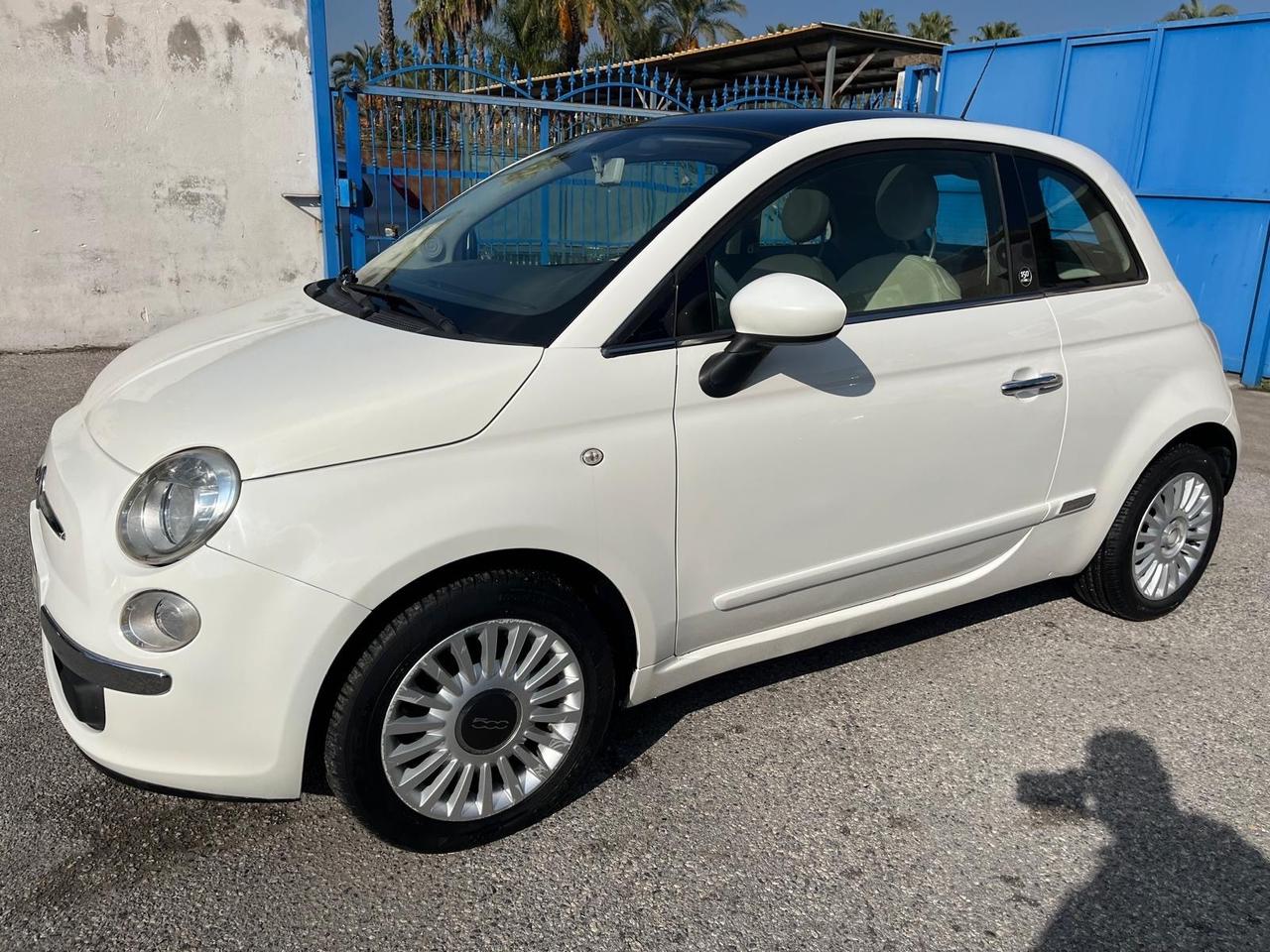 Fiat 500 1.3 mat/95 cv lounge-km 139000-2012
