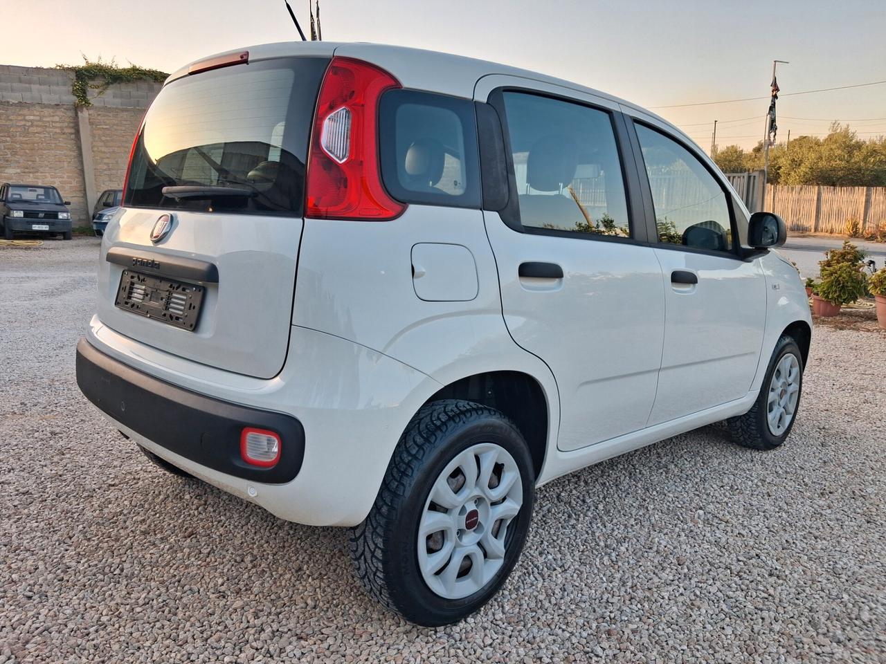 Fiat Panda 0.9 TwinAir Natural Power solo64.000km