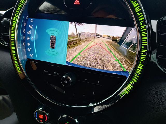 MINI Mini 1.5 Cooper Essential Cabrio