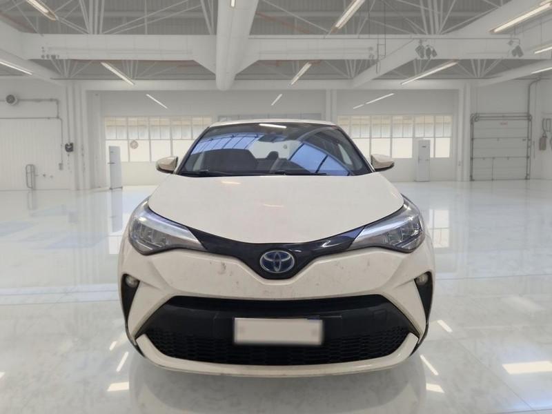 TOYOTA C-HR 1.8H 98CV E-CVT Business