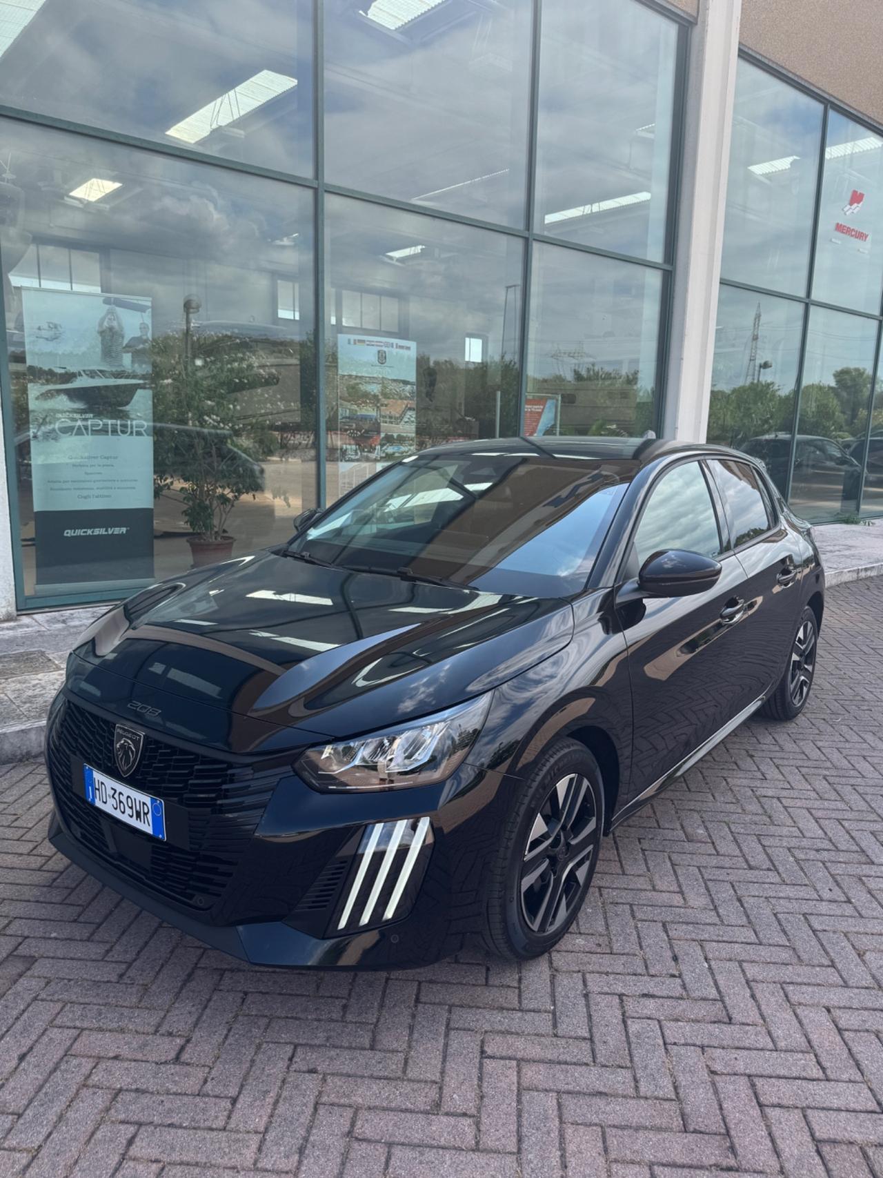 NOLEGGIO GIORNALIERO Peugeot 208 Hybrid 2026