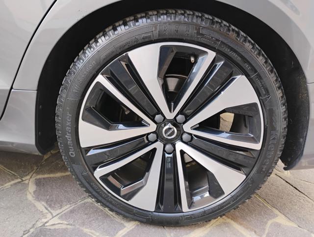VOLVO V60 B4 (d) Geartronic Inscription - INSCRIPTION -