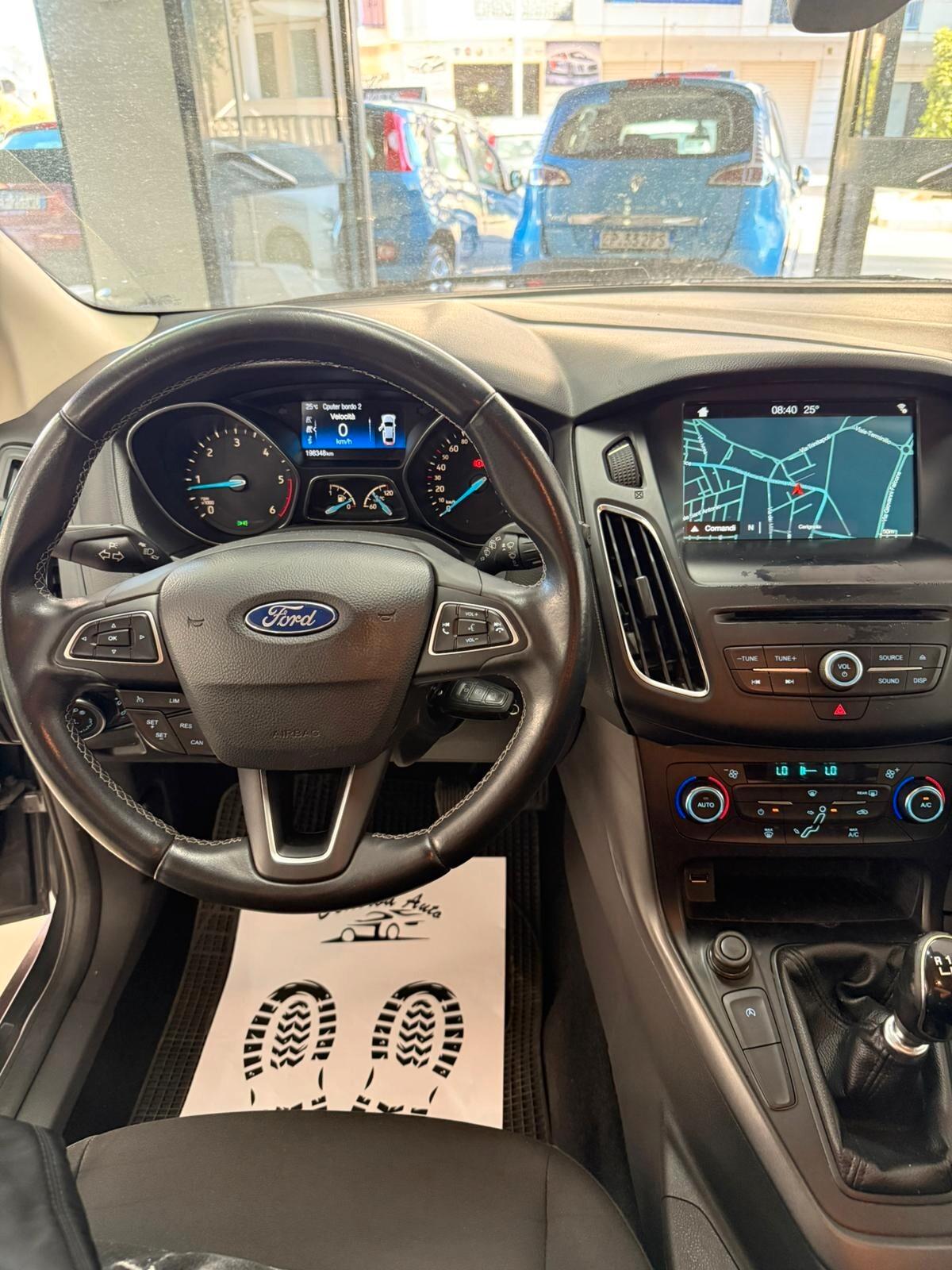 Ford Focus 1.5 TDCi 120 CV Start&Stop Powershift Titanium