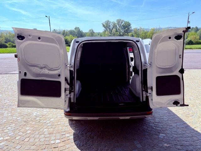 NISSAN Townstar PELLE - LED - TELECAMERA - 3 POSTI - SENS PARK