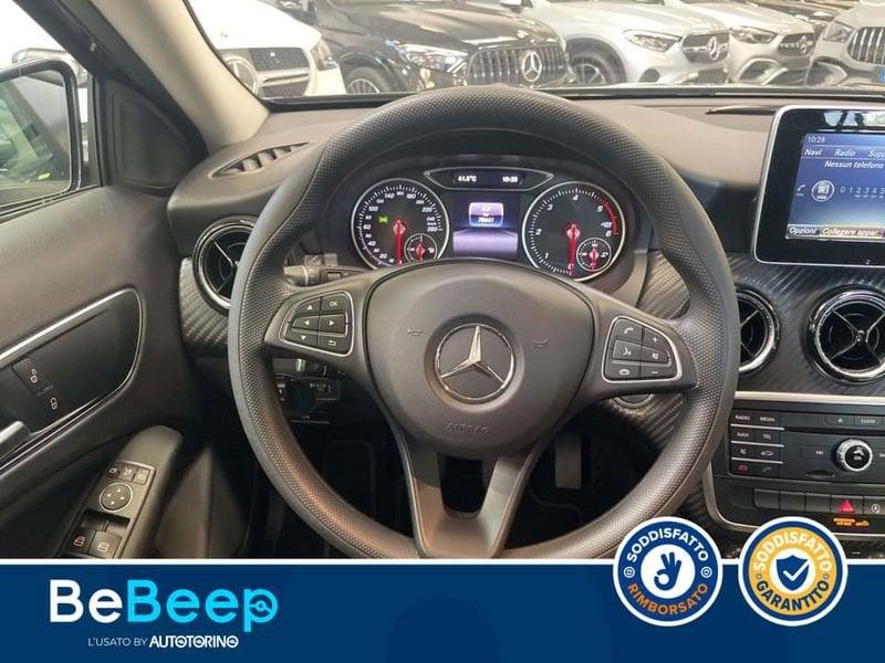 Mercedes-Benz GLA 180 D EXECUTIVE