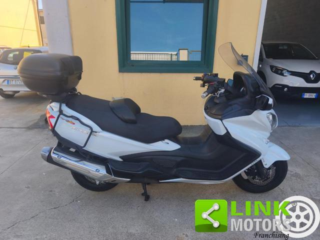 SUZUKI Burgman 650 AN