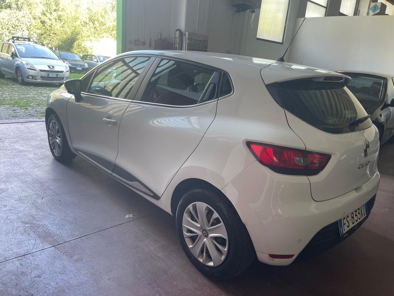 Renault Clio dCi 8V 75 CV 5 porte Duel SI NEOPATENTATI