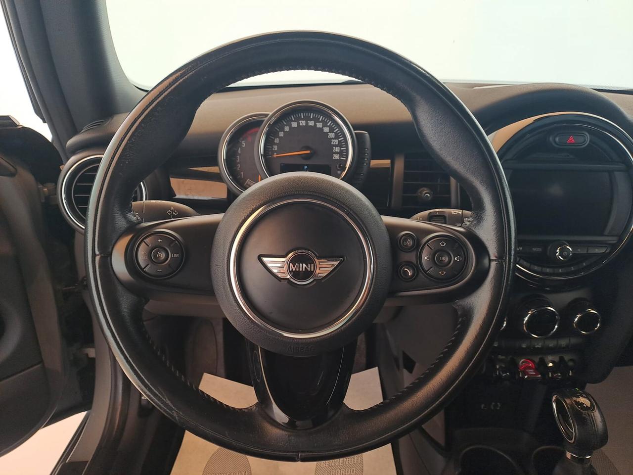 Mini 1.5 Cooper D 3 porte - TAGLIANDI MINI - NEOPATENTATI