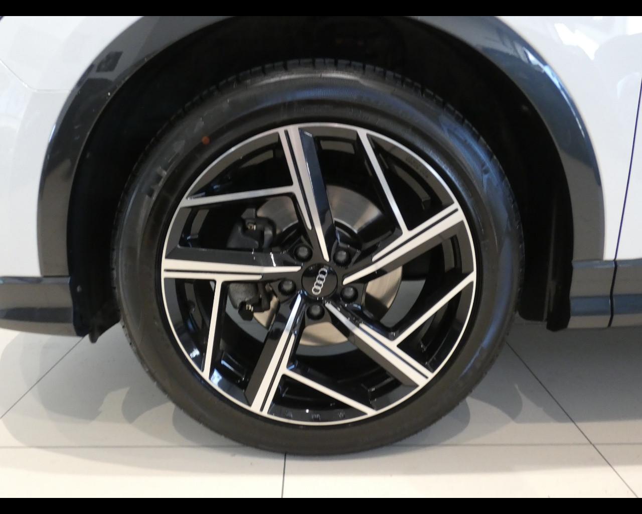 AUDI Q3 2ª serie - Q3 SPB 35 TDI S tronic