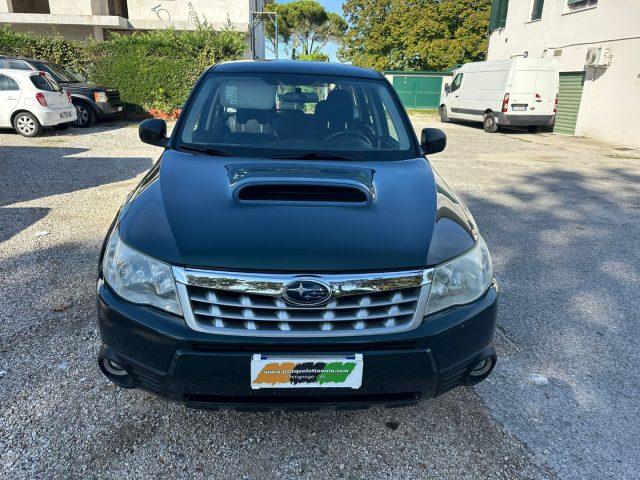 SUBARU Forester Gancio traino! 4X4 2.0D XS Trend