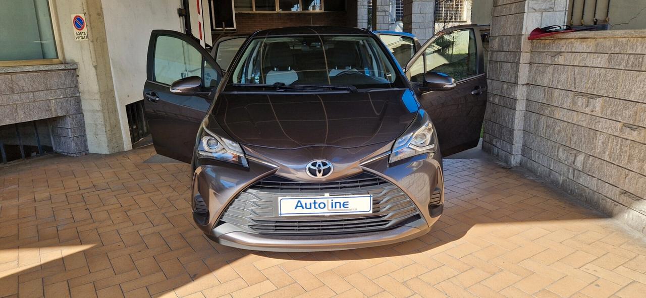 Toyota Yaris 1.5 5 porte 37.400 km Tagliandi
