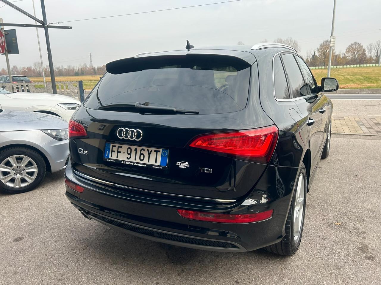 AUDI Q5 2.0 TDI 190CV S-TRONIC SLINE - GANCIO TRAINO