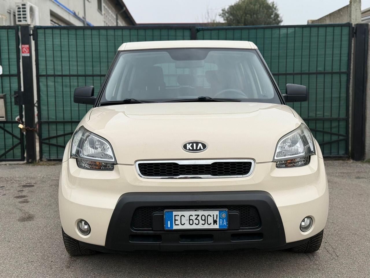 Kia Soul 1.6 gpl ok per neopatentI