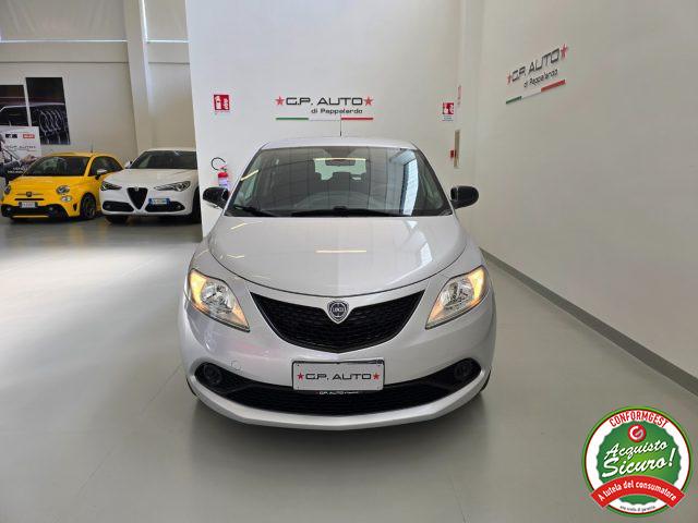 LANCIA Ypsilon 1.2 69 CV 5 porte Gold