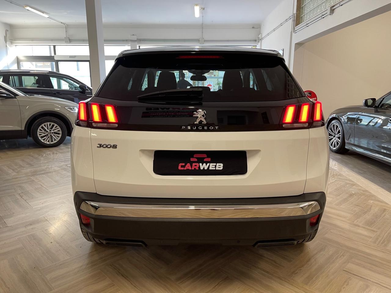 PEUGEOT 3008 ALLURE 1.5 130CV LED Navy Cam 2019