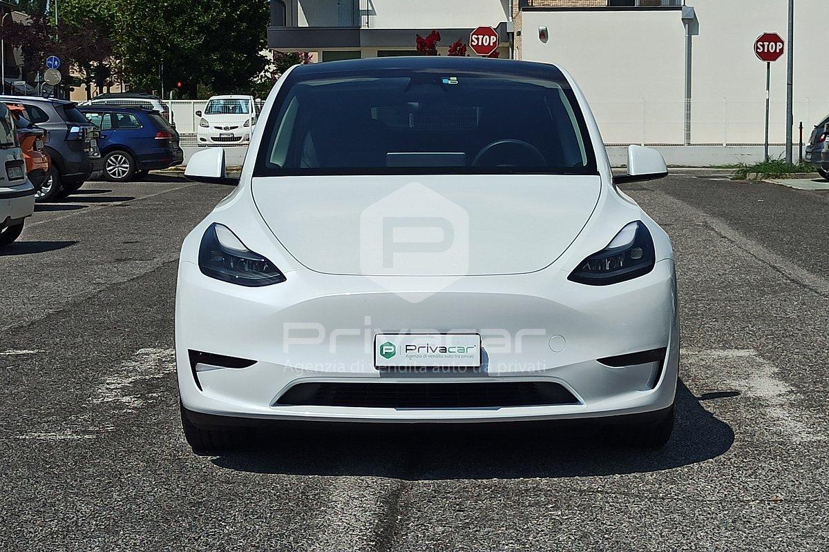 TESLA Model Y AWD Performance