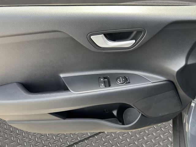 KIA Stonic 1.2 DPI Urban