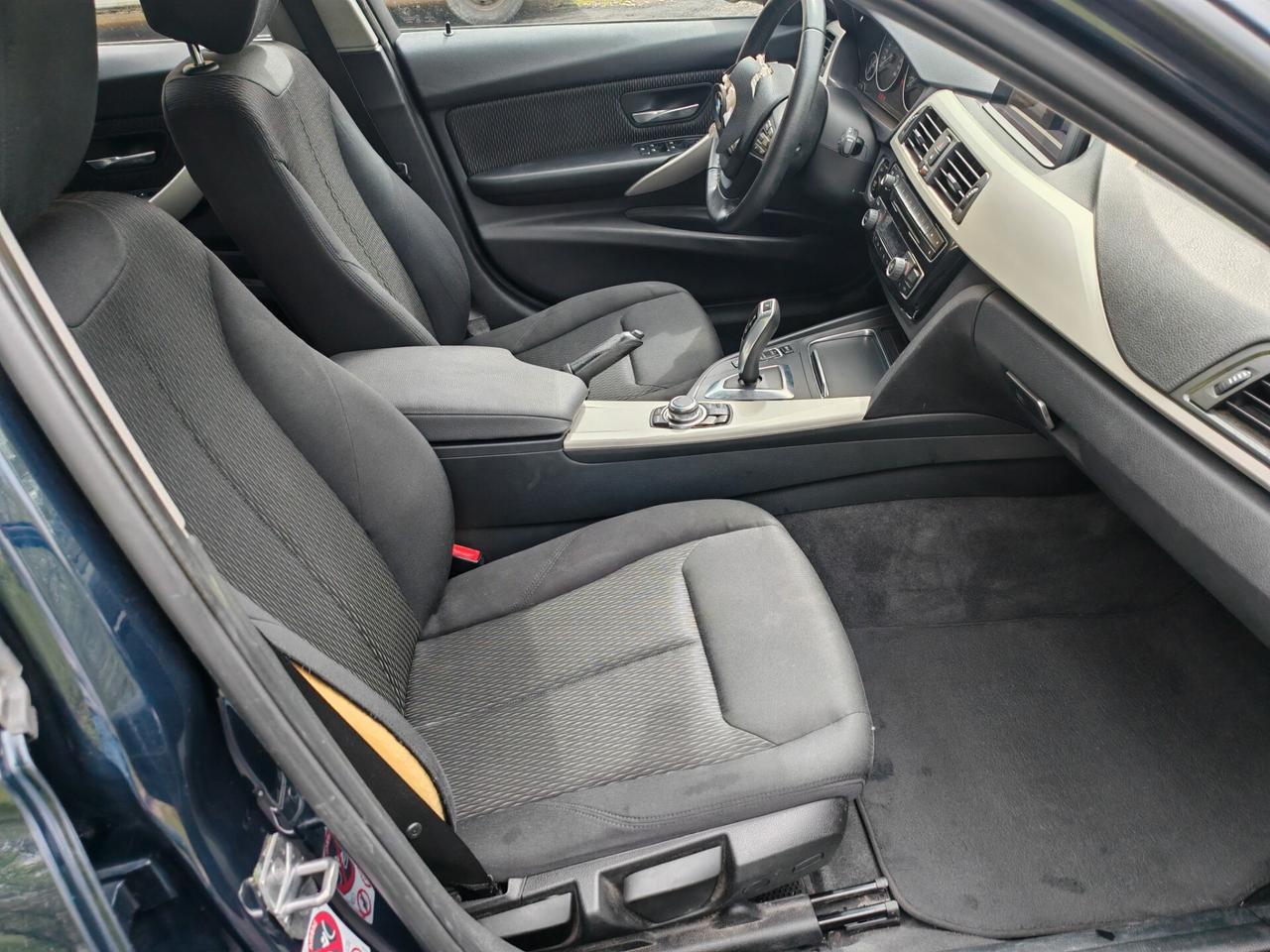 Bmw 318d Touring Incidentata/Sinistrata