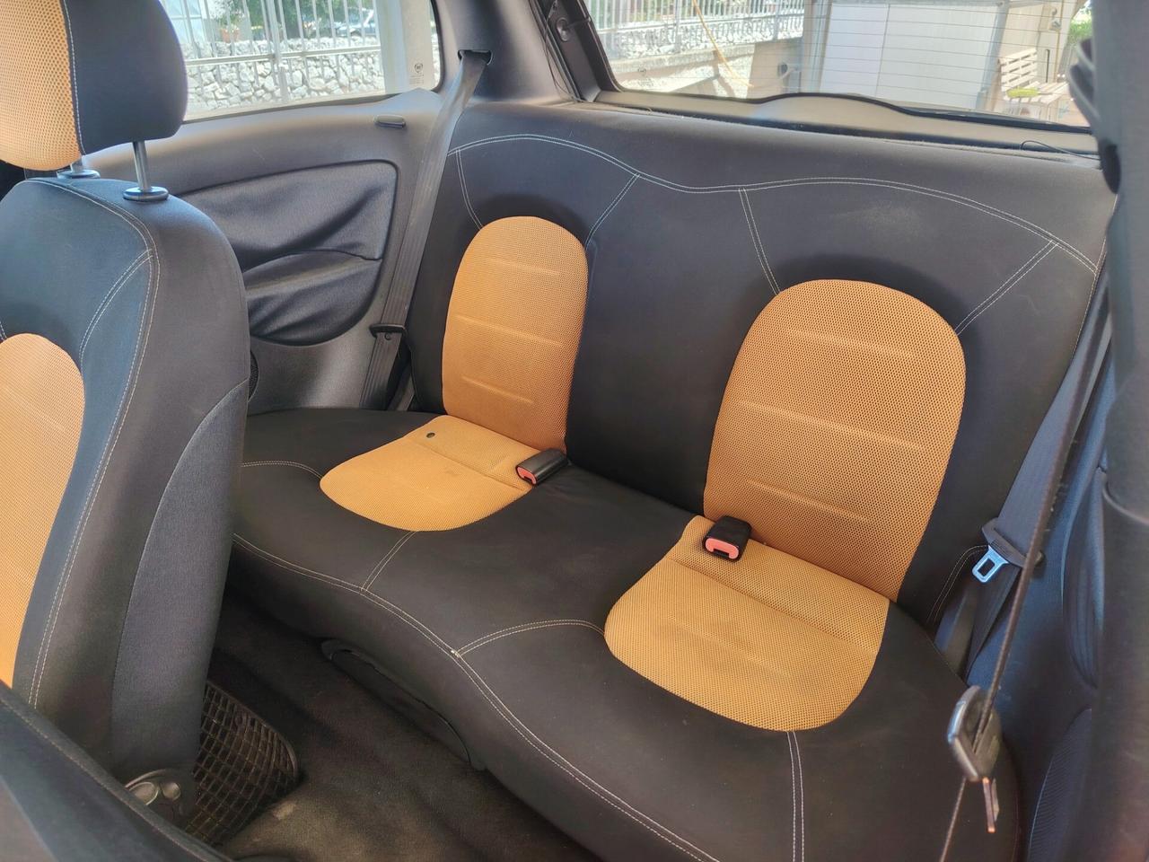 Lancia Ypsilon 1.2 fire Momo Design benzina + gpl