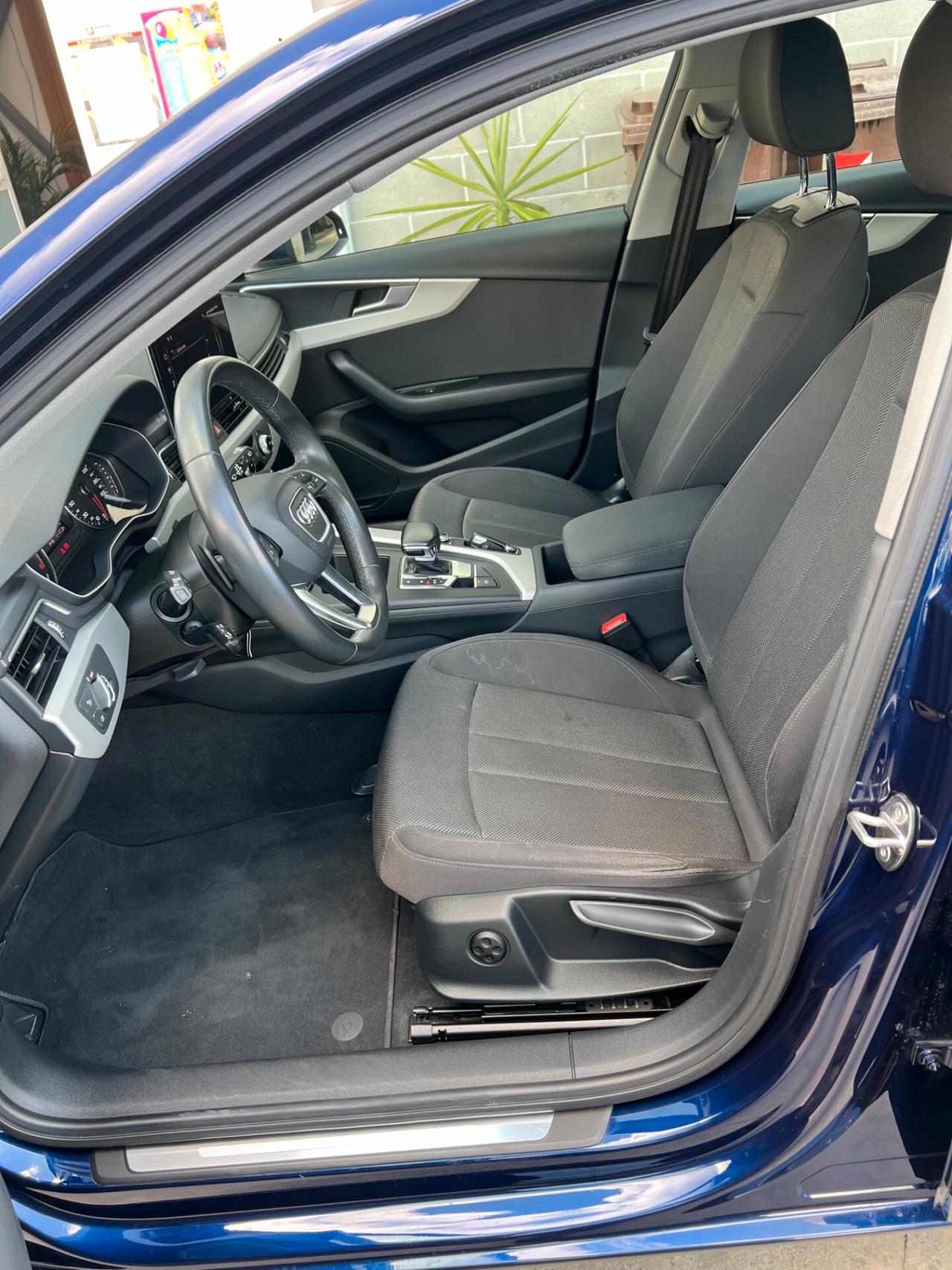 Audi A4 Avant 35 TDI/163 CV S tronic Business