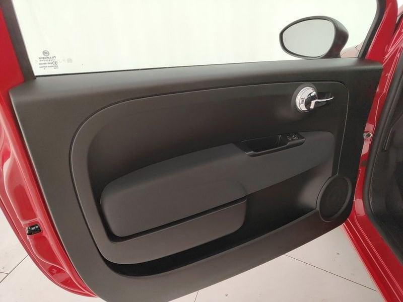 FIAT 500 500 III 2015 1.0 hybrid (Red) 70cv
